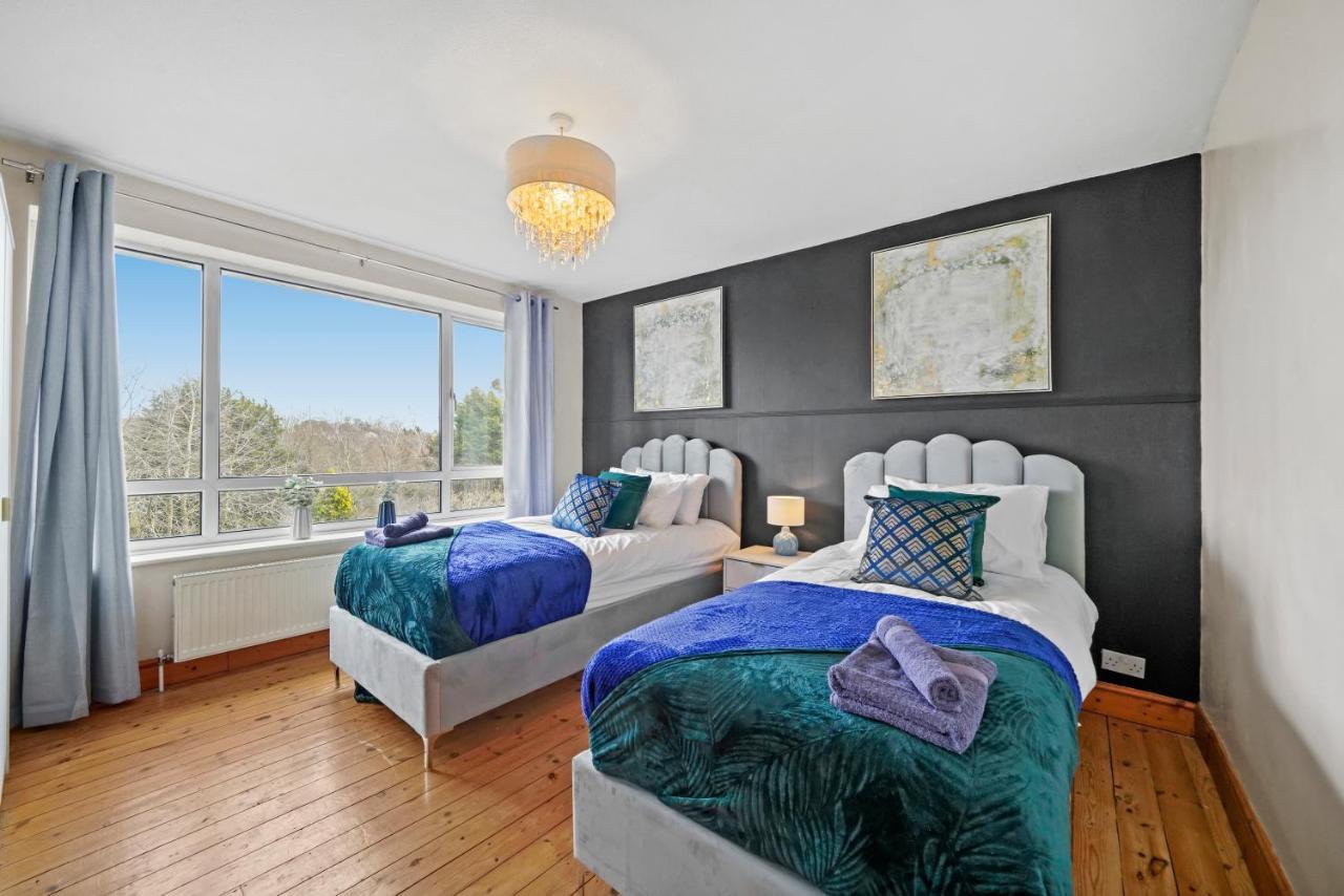 The Stylish Warwick Abode - Balcony - Garden Villa Leek Wootton Eksteriør billede